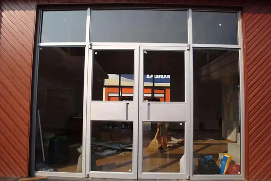 张掖肯德基门有保温隔热性能吗？